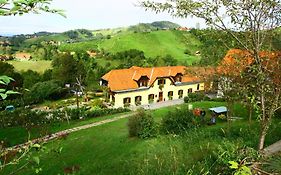 Weingut Schlafgut Genussgut Lorenz